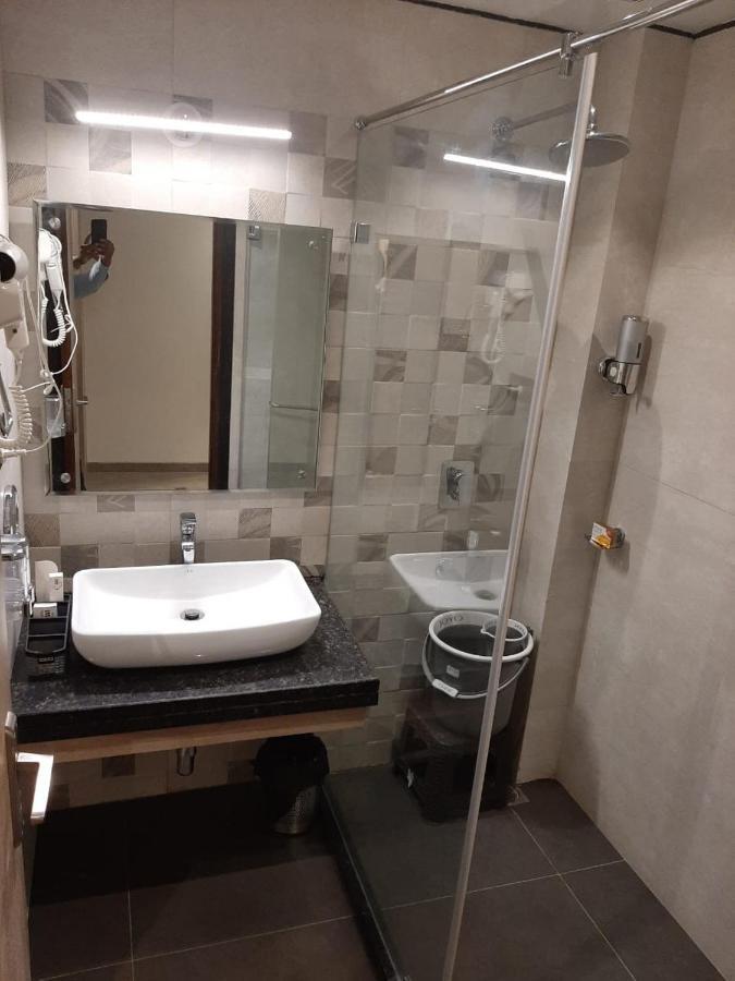 Park Avenue And Resorts Sikar Exterior foto