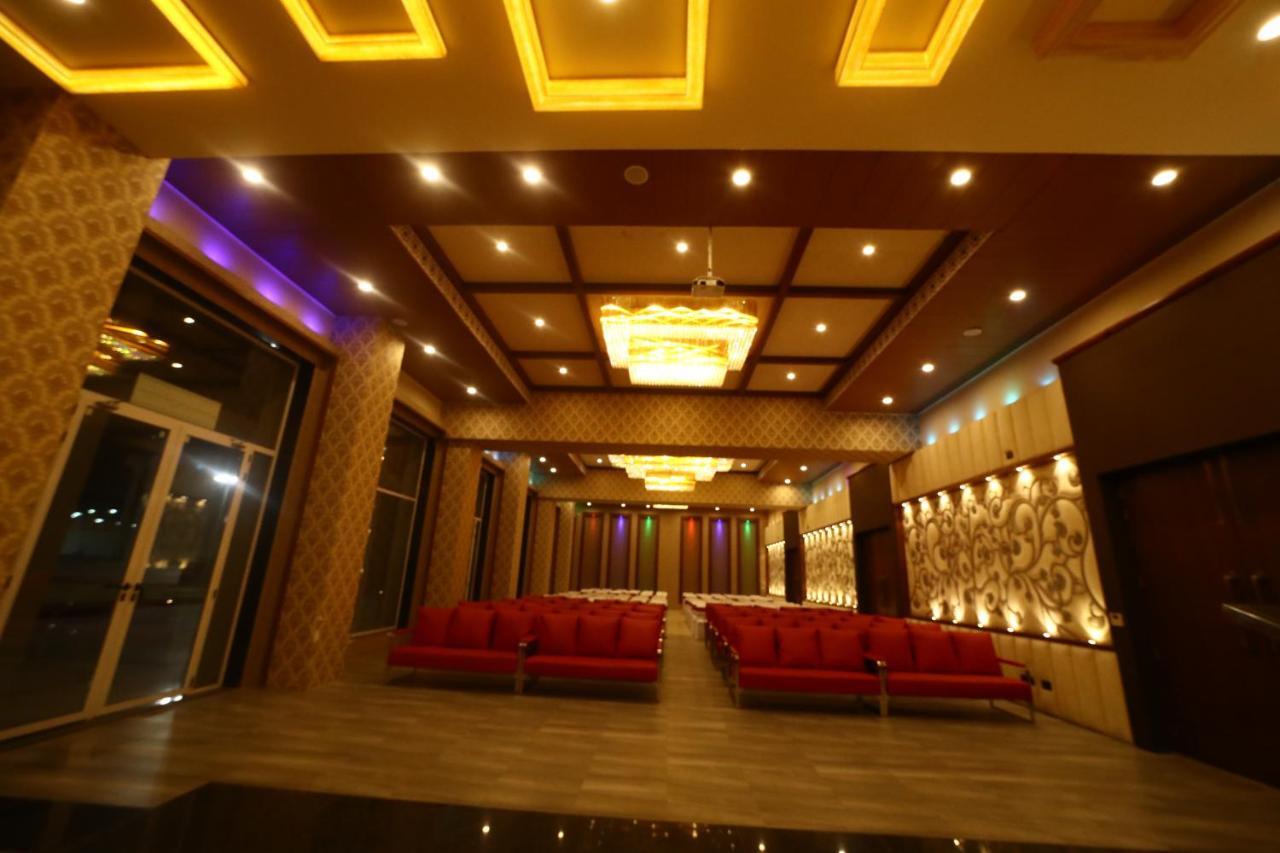 Park Avenue And Resorts Sikar Exterior foto